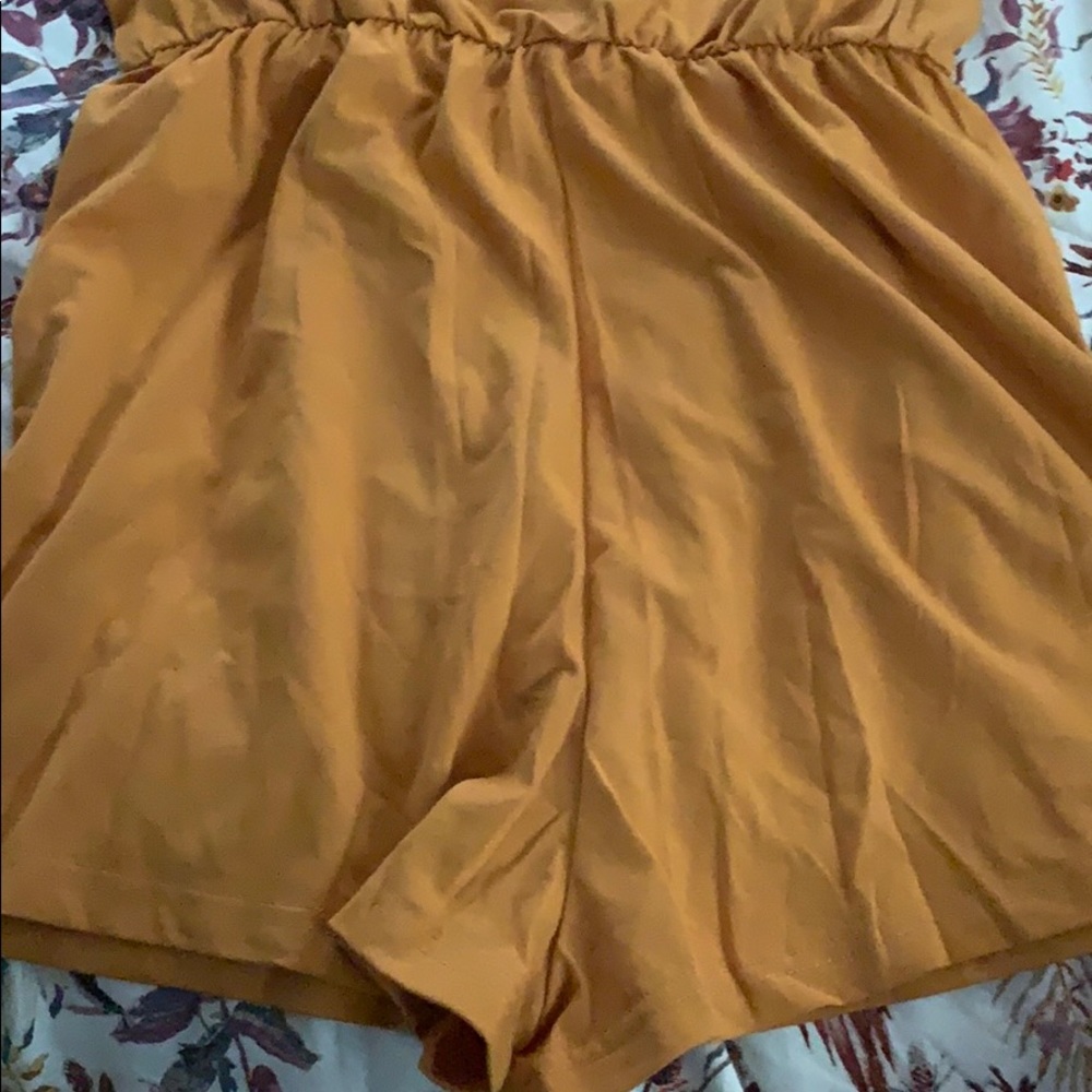 Romper - Picture 4 of 4